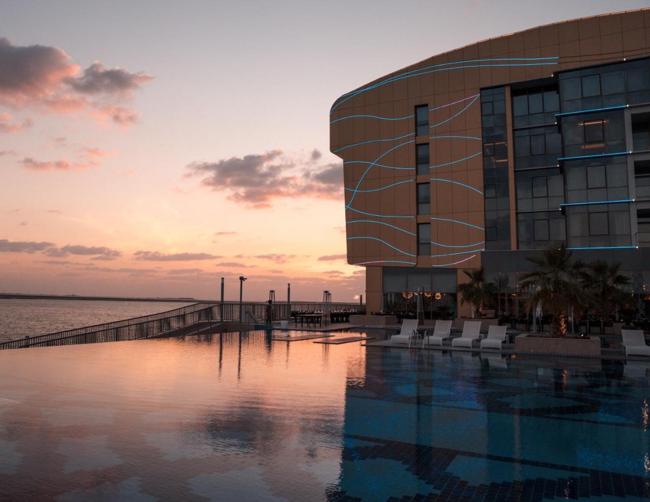 Royal M Hotel Abu Dhabi By Gewan Zewnętrze zdjęcie The Ritz-Carlton, Maldives